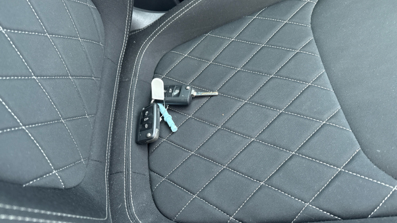 Skoda Karoq 1.5 TSI Sport Line 5dr DSG Petrol Estate